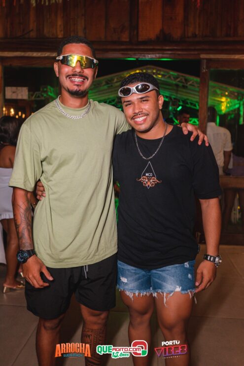 Anna Catarina agita o Arrocha Sueds Beach em Porto Seguro 154