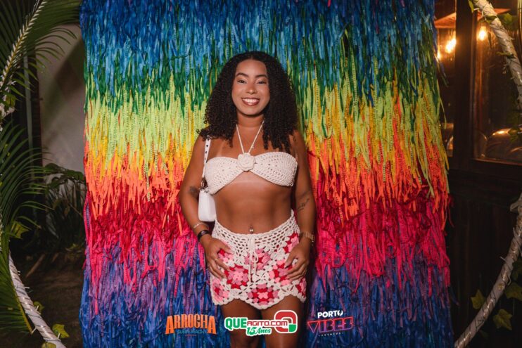 Anna Catarina agita o Arrocha Sueds Beach em Porto Seguro 160