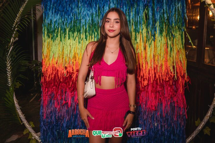 Anna Catarina agita o Arrocha Sueds Beach em Porto Seguro 183