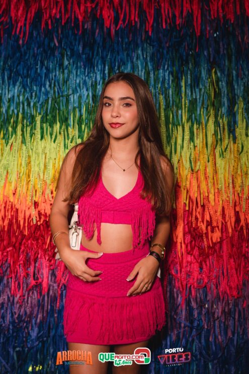 Anna Catarina agita o Arrocha Sueds Beach em Porto Seguro 184