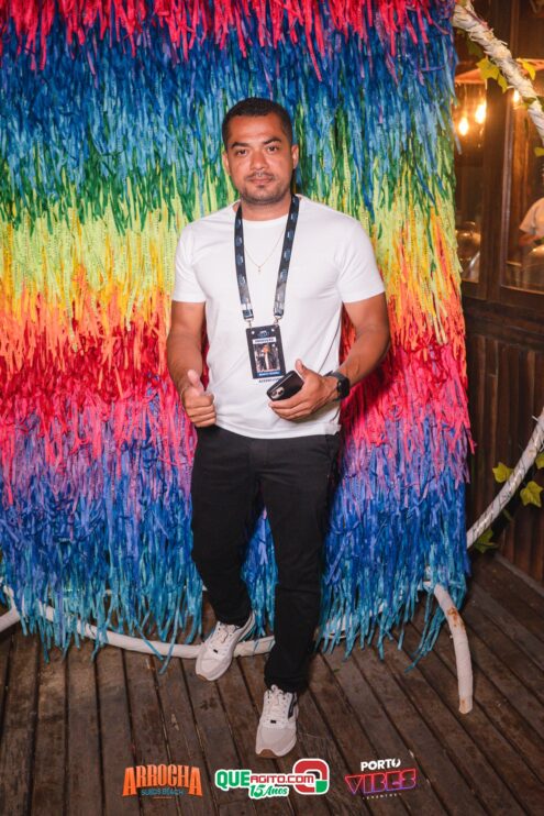 Anna Catarina agita o Arrocha Sueds Beach em Porto Seguro 382