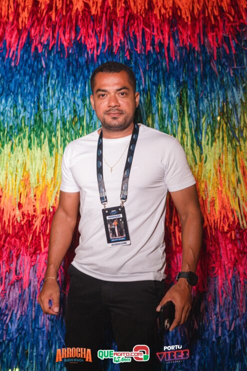 Anna Catarina agita o Arrocha Sueds Beach em Porto Seguro 384