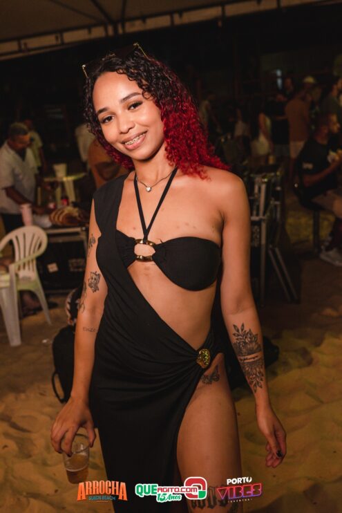 Anna Catarina agita o Arrocha Sueds Beach em Porto Seguro 428