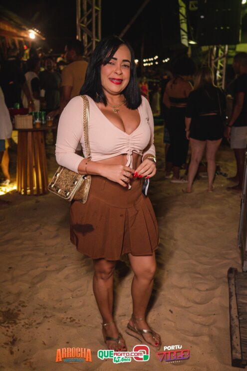 Anna Catarina agita o Arrocha Sueds Beach em Porto Seguro 438