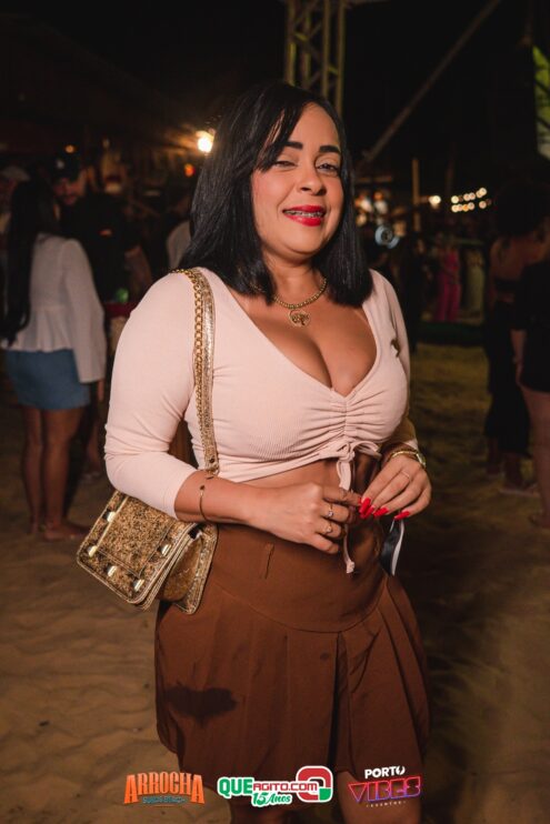 Anna Catarina agita o Arrocha Sueds Beach em Porto Seguro 439