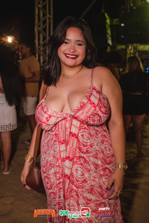 Anna Catarina agita o Arrocha Sueds Beach em Porto Seguro 442