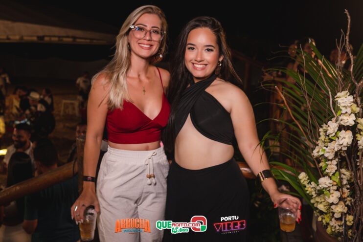 Anna Catarina agita o Arrocha Sueds Beach em Porto Seguro 463