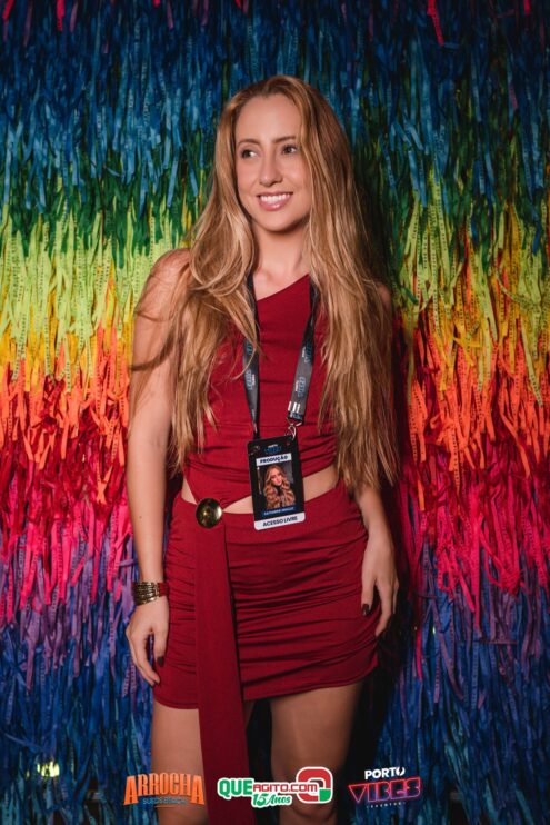 Anna Catarina agita o Arrocha Sueds Beach em Porto Seguro 469