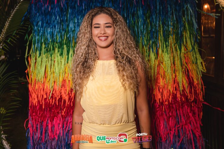 Anna Catarina agita o Arrocha Sueds Beach em Porto Seguro 478