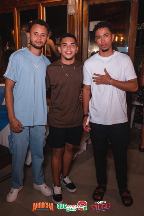 Anna Catarina agita o Arrocha Sueds Beach em Porto Seguro 500