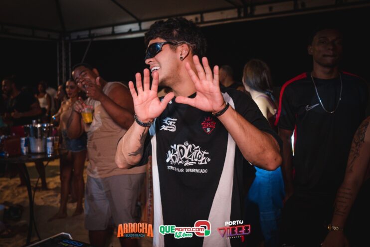 Anna Catarina agita o Arrocha Sueds Beach em Porto Seguro 504