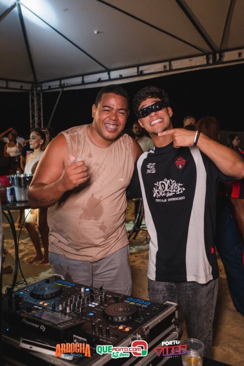 Anna Catarina agita o Arrocha Sueds Beach em Porto Seguro 509