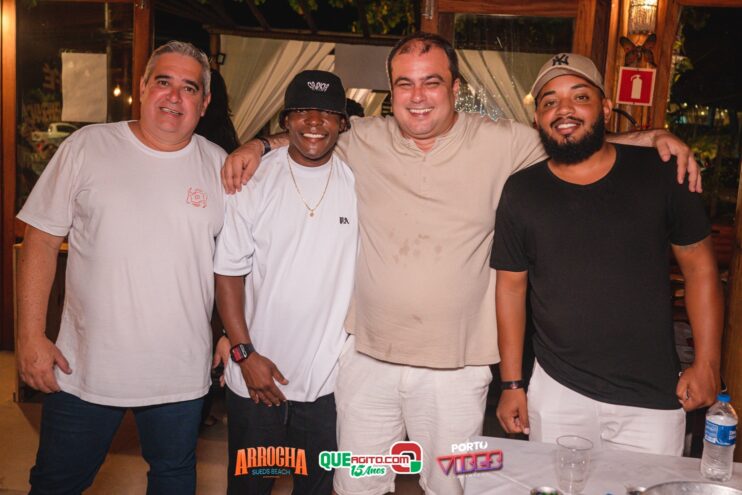 Anna Catarina agita o Arrocha Sueds Beach em Porto Seguro 516