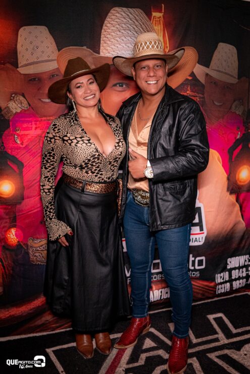 Vall Sylva agita a noite de sexta-feira na Ilha de Guriri com show inesquecível 113