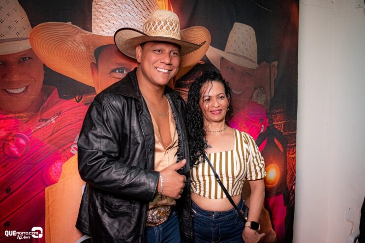 Vall Sylva agita a noite de sexta-feira na Ilha de Guriri com show inesquecível 119