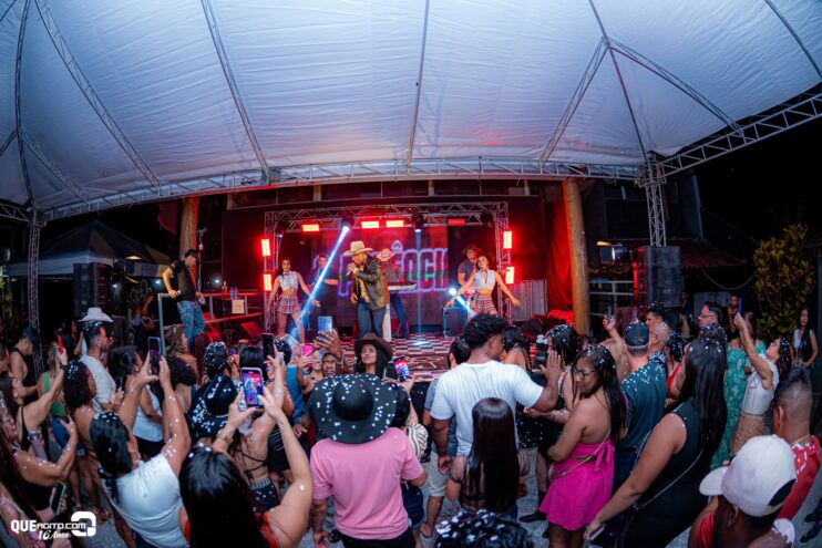 Vall Sylva agita a noite de sexta-feira na Ilha de Guriri com show inesquecível 146