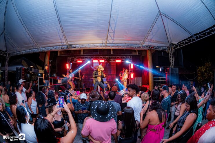 Vall Sylva agita a noite de sexta-feira na Ilha de Guriri com show inesquecível 147