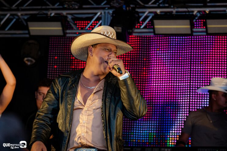 Vall Sylva agita a noite de sexta-feira na Ilha de Guriri com show inesquecível 152