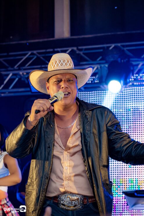 Vall Sylva agita a noite de sexta-feira na Ilha de Guriri com show inesquecível 170