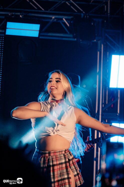 Vall Sylva agita a noite de sexta-feira na Ilha de Guriri com show inesquecível 179