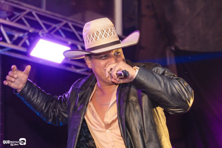 Vall Sylva agita a noite de sexta-feira na Ilha de Guriri com show inesquecível 203