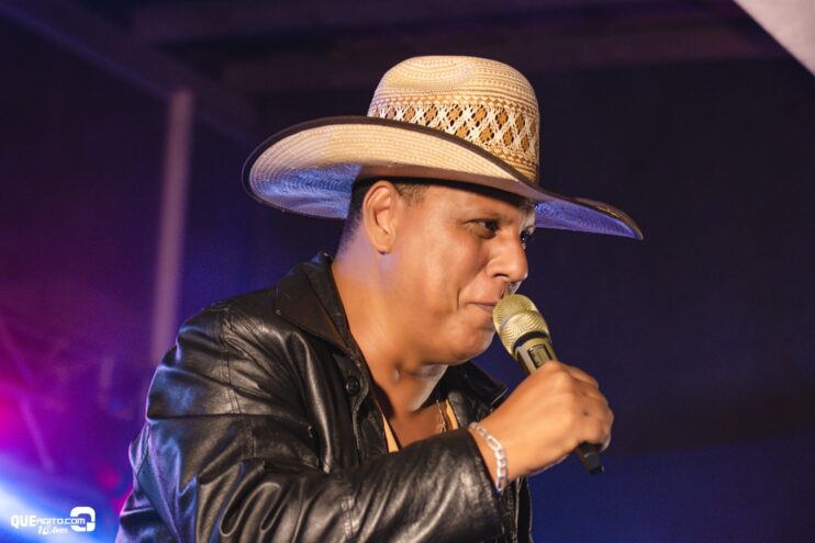 Vall Sylva agita a noite de sexta-feira na Ilha de Guriri com show inesquecível 205