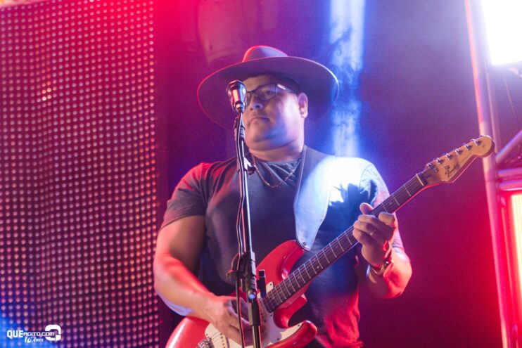 Vall Sylva agita a noite de sexta-feira na Ilha de Guriri com show inesquecível 214