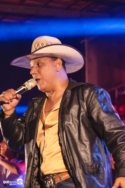 Vall Sylva agita a noite de sexta-feira na Ilha de Guriri com show inesquecível 219