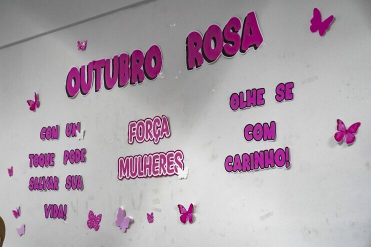 Outubro Rosa encerra com acolhimento, informação e atendimento especializado 20