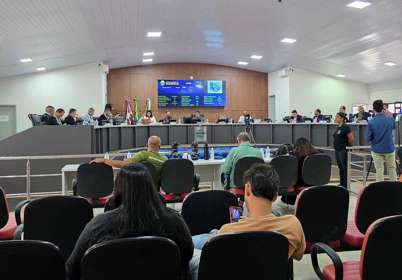 Câmara de Eunápolis aprova sete projetos em sessão nesta quinta-feira 2