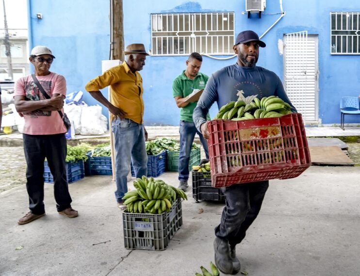 Porto Seguro: Agricultores comemoram primeira compra do PAA 9