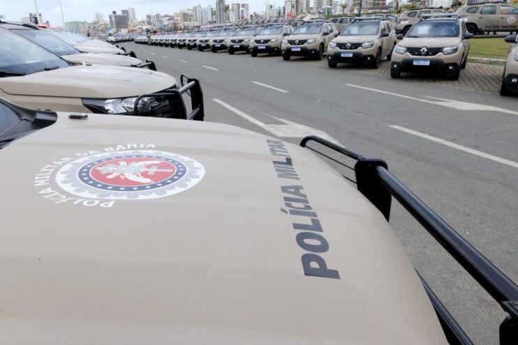 Operação Verão 2025/2026: deputada Cláudia Oliveira recebe 15 novas viaturas para reforçar a segurança no Extremo Sul 16