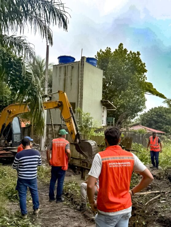 Prefeitura de Porto Seguro mobiliza equipes em regime de plantão após acúmulo de chuvas nas últimas horas 18