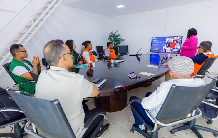 Prefeitura de Eunápolis recebe coordenação do Programa Bahia Estado Voluntário para fortalecer ações sociais no município 17