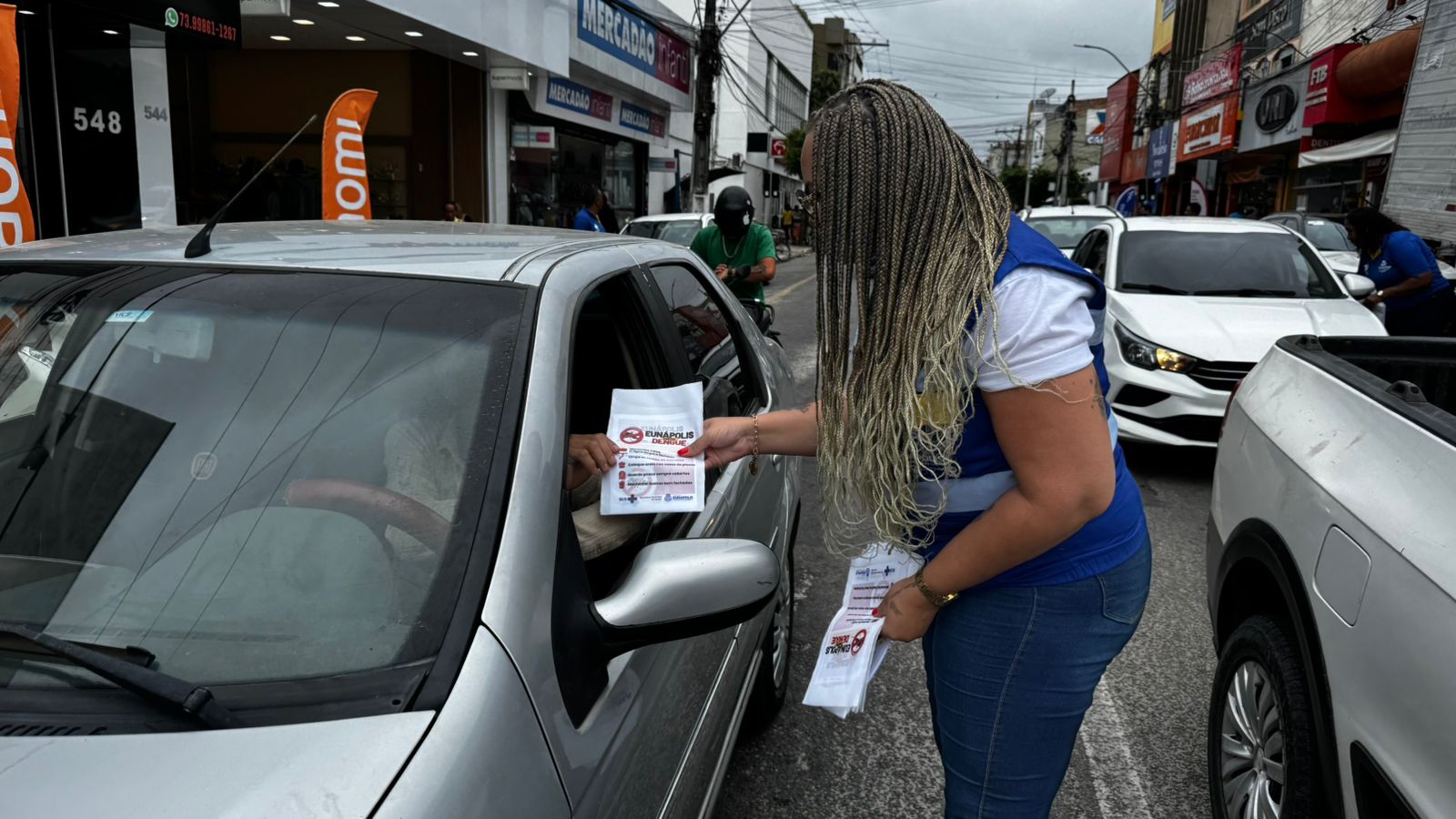 Prefeitura de Eunápolis realiza ações da Semana Nacional de Combate à Dengue 8