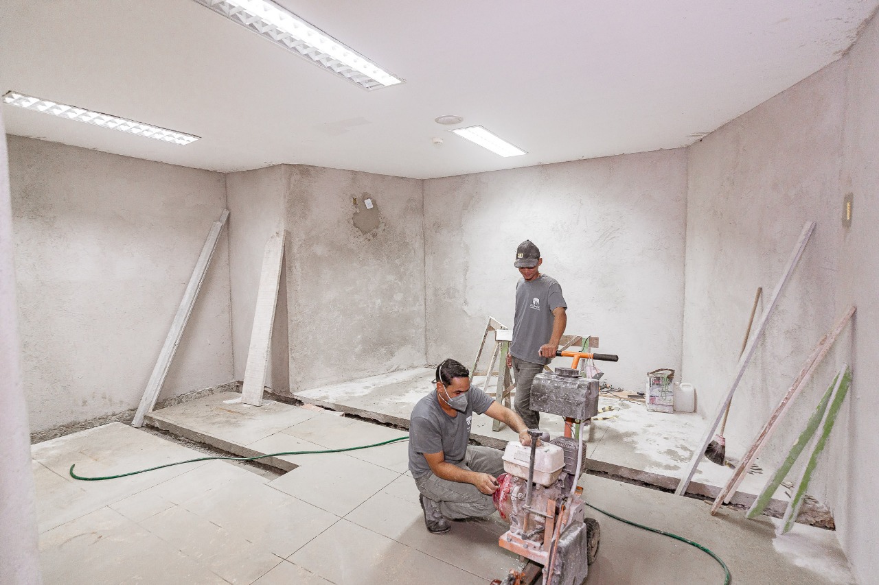 Prefeitura avança na construção da nova recepção infantil, Ala Vermelha e sala do tomógrafo do Hospital Geral de Eunápolis 27