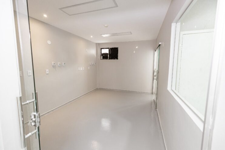 Prefeitura avança na construção da nova recepção infantil, Ala Vermelha e sala do tomógrafo do Hospital Geral de Eunápolis 16