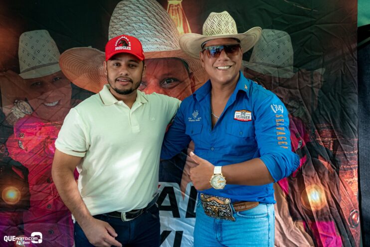 Vall Sylva agita a Ressaca da Cavalgada do Joingles no Curral City, em Viana-ES 7