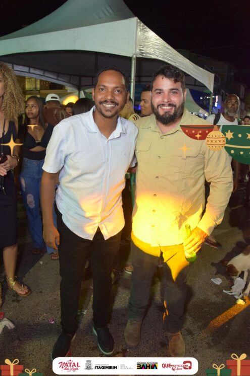 Natal das Luzes movimenta Itagimirim com grandes shows e praça lotada 47