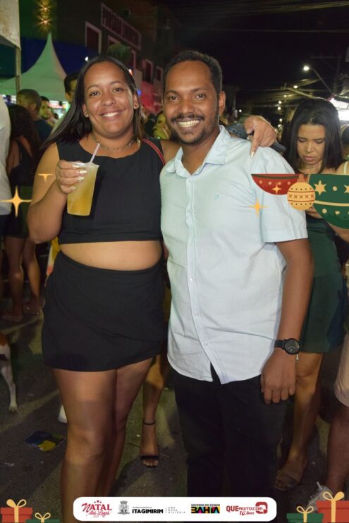 Natal das Luzes movimenta Itagimirim com grandes shows e praça lotada 53