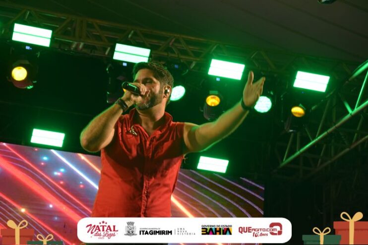 Natal das Luzes movimenta Itagimirim com grandes shows e praça lotada 55