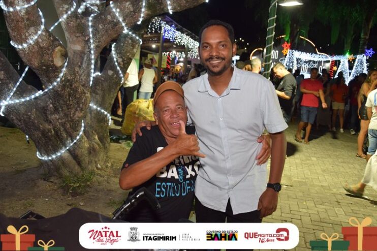 Natal das Luzes movimenta Itagimirim com grandes shows e praça lotada 65