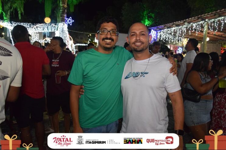Natal das Luzes movimenta Itagimirim com grandes shows e praça lotada 71