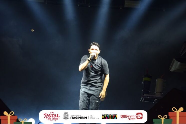 Natal das Luzes movimenta Itagimirim com grandes shows e praça lotada 102