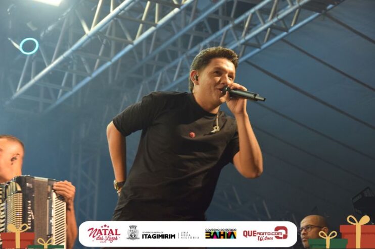 Natal das Luzes movimenta Itagimirim com grandes shows e praça lotada 106