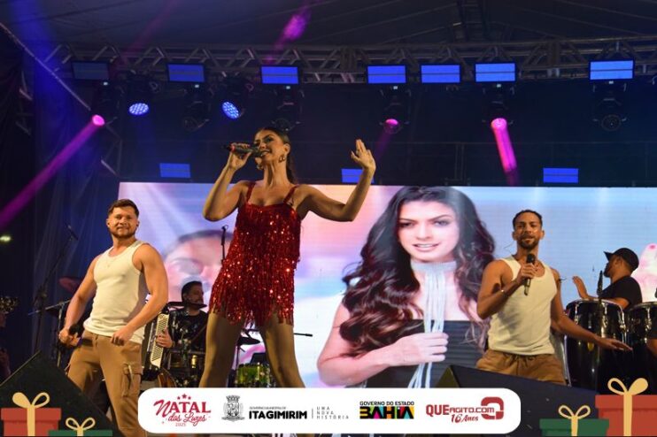 Natal das Luzes movimenta Itagimirim com grandes shows e praça lotada 128