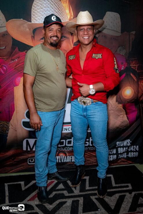 Forrozão do Rancho agita Linhares com show empolgante de Vall Sylva 10