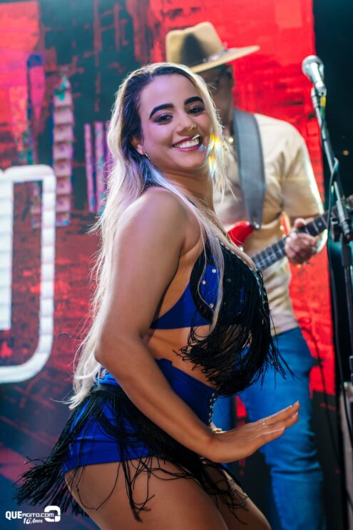 Forrozão do Rancho agita Linhares com show empolgante de Vall Sylva 24