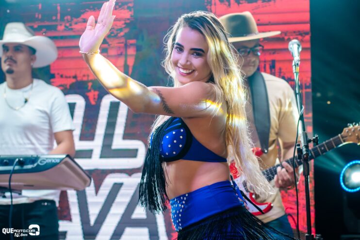 Forrozão do Rancho agita Linhares com show empolgante de Vall Sylva 28