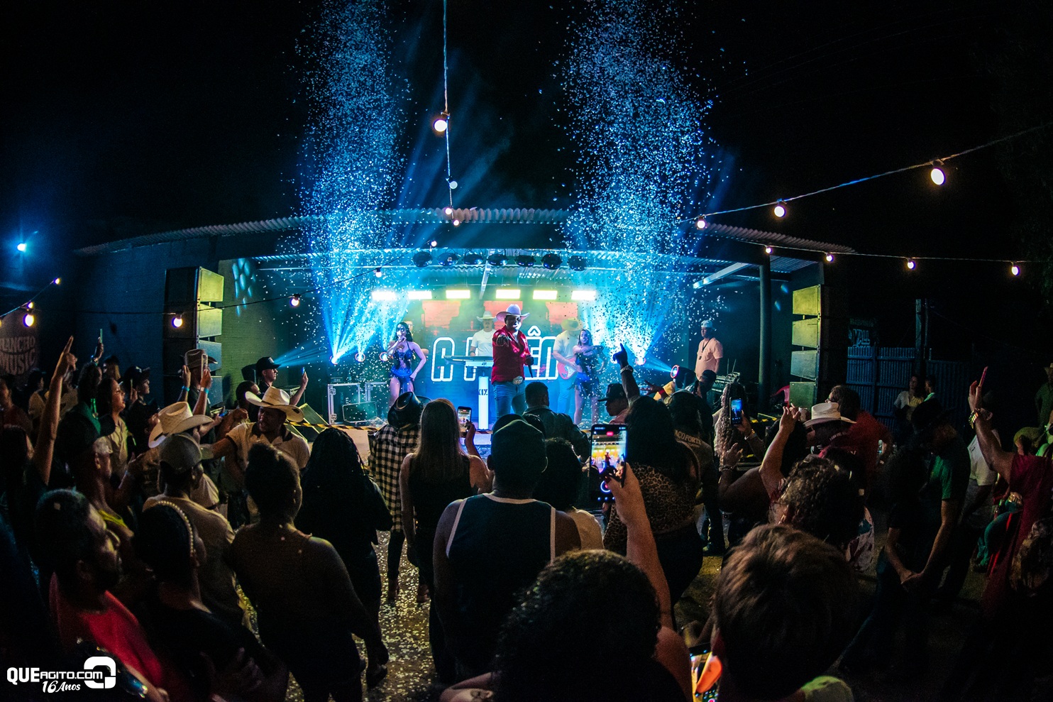 Forrozão do Rancho agita Linhares com show empolgante de Vall Sylva 25